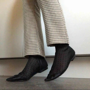  - Mesh skor från Zara. Aldrig använda.