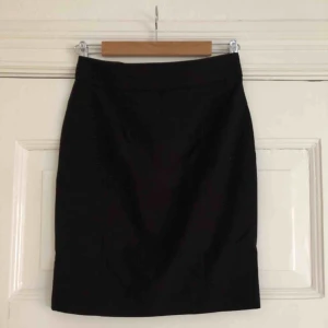  - Från H&M. Knappt använd