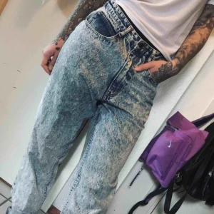  - Snygga baggie jeans