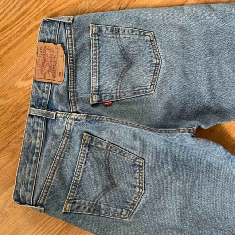 Vintage Levis 501, passar storlek 25/26.. Jeans & Byxor.