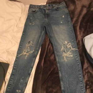  - Mom Jens super trendiga . Super snygga !!!