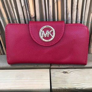  - Plånbok, oanvänd! Kan mötas upp i Malmö men även frakta, köparen står för frakten!:)