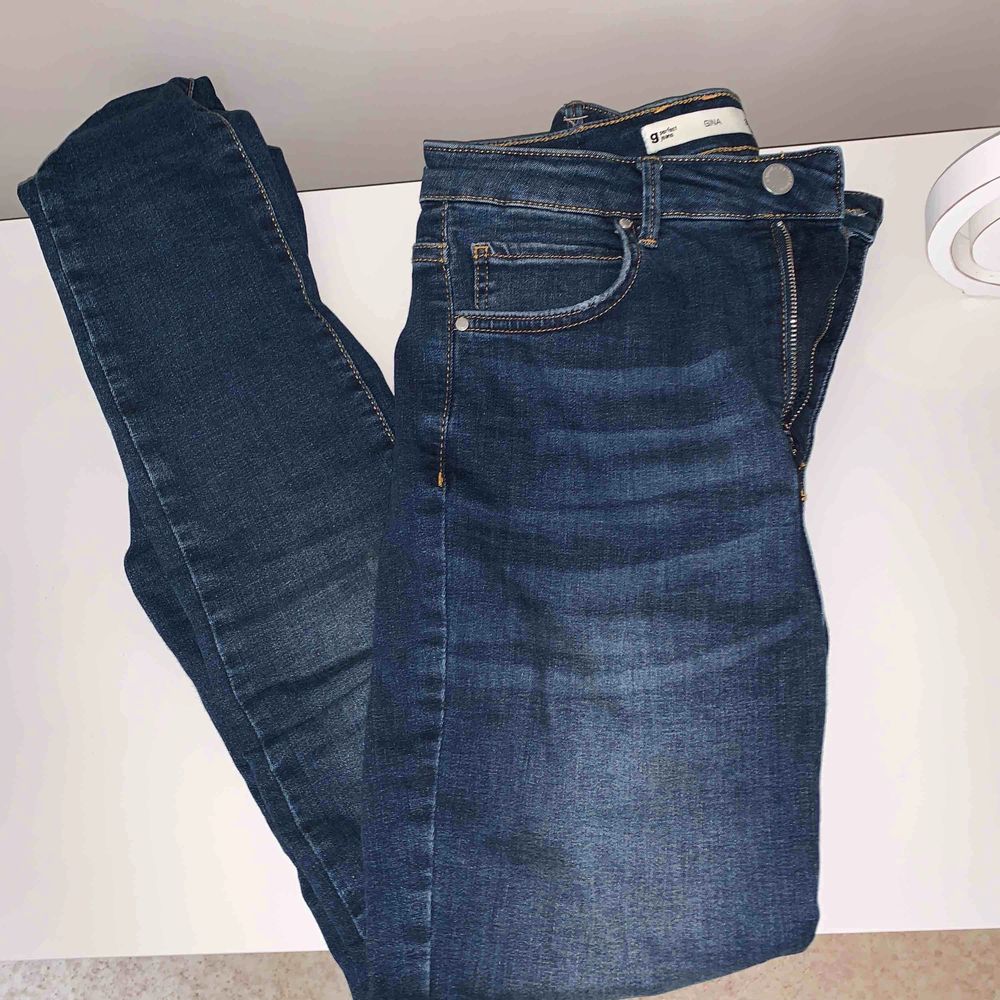 Perfect Jeans från Gina Tricot | Plick Second Hand