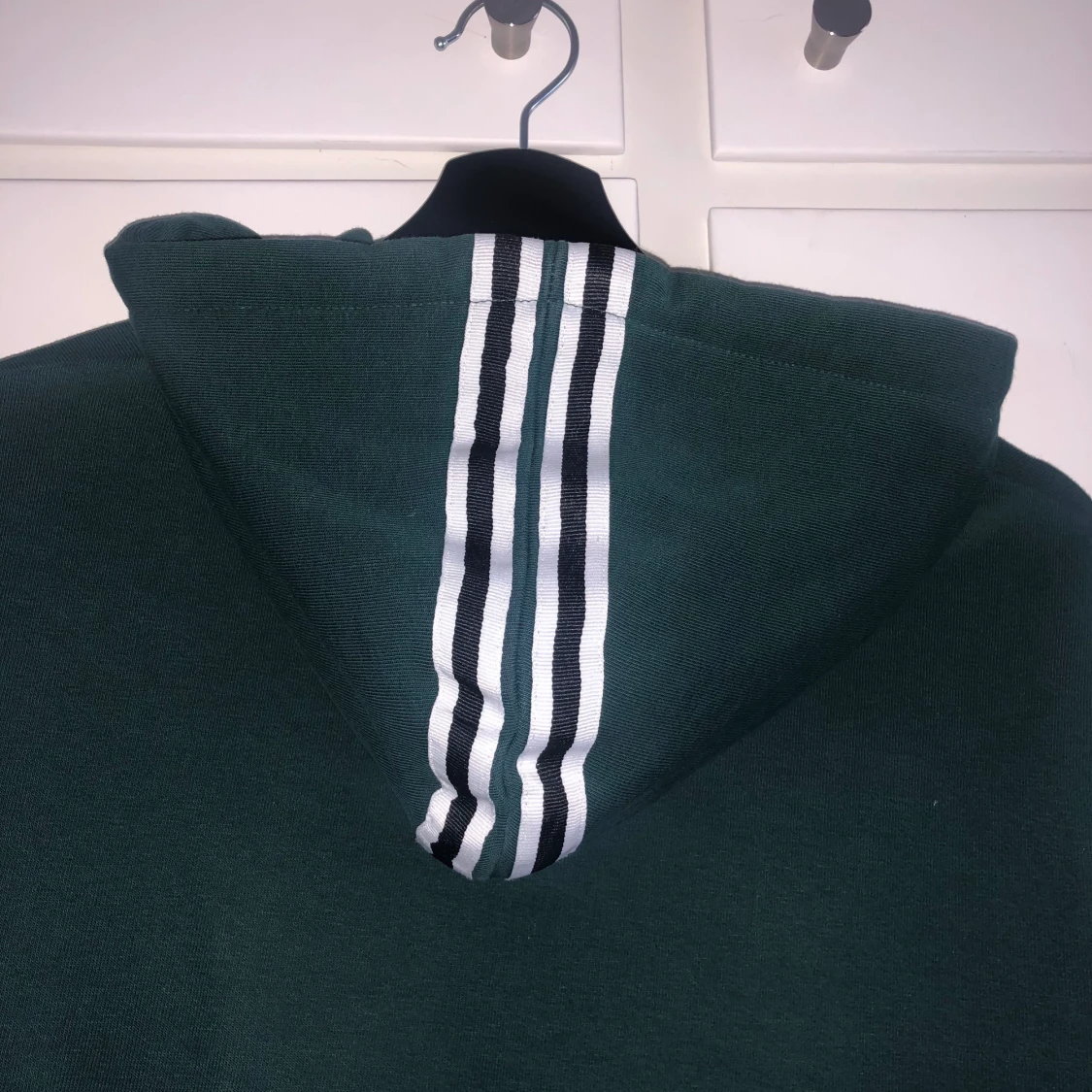 Croppad hoodie  - 91