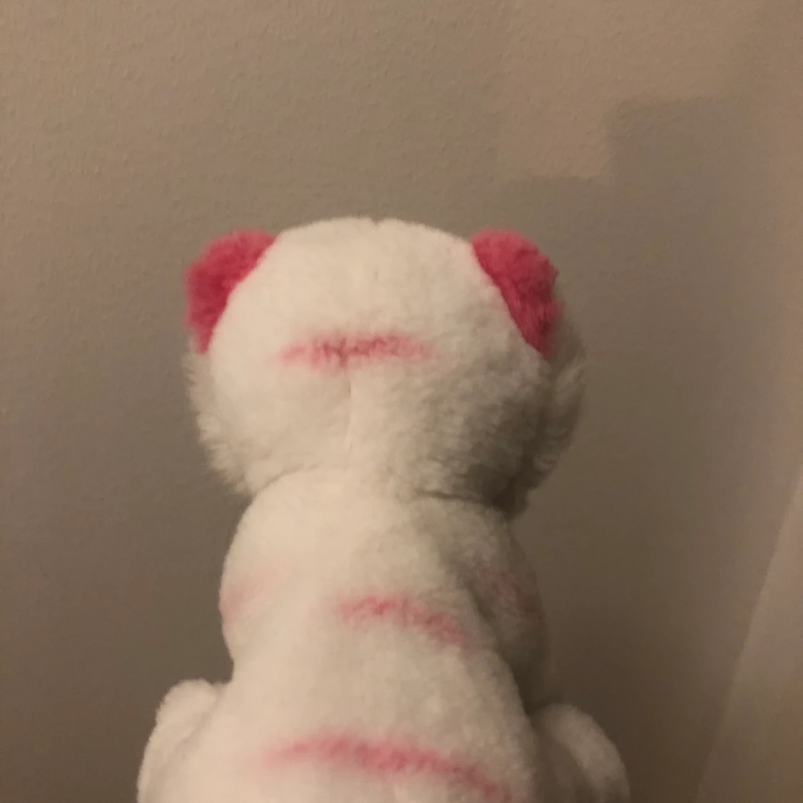 vit rosa tiger gosedjur 🧁 pink and white tiger plushy  - 90