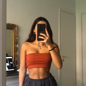 rostorange bandoutopp  - Superfin bandoutopp som inte längre kommer till användning. 