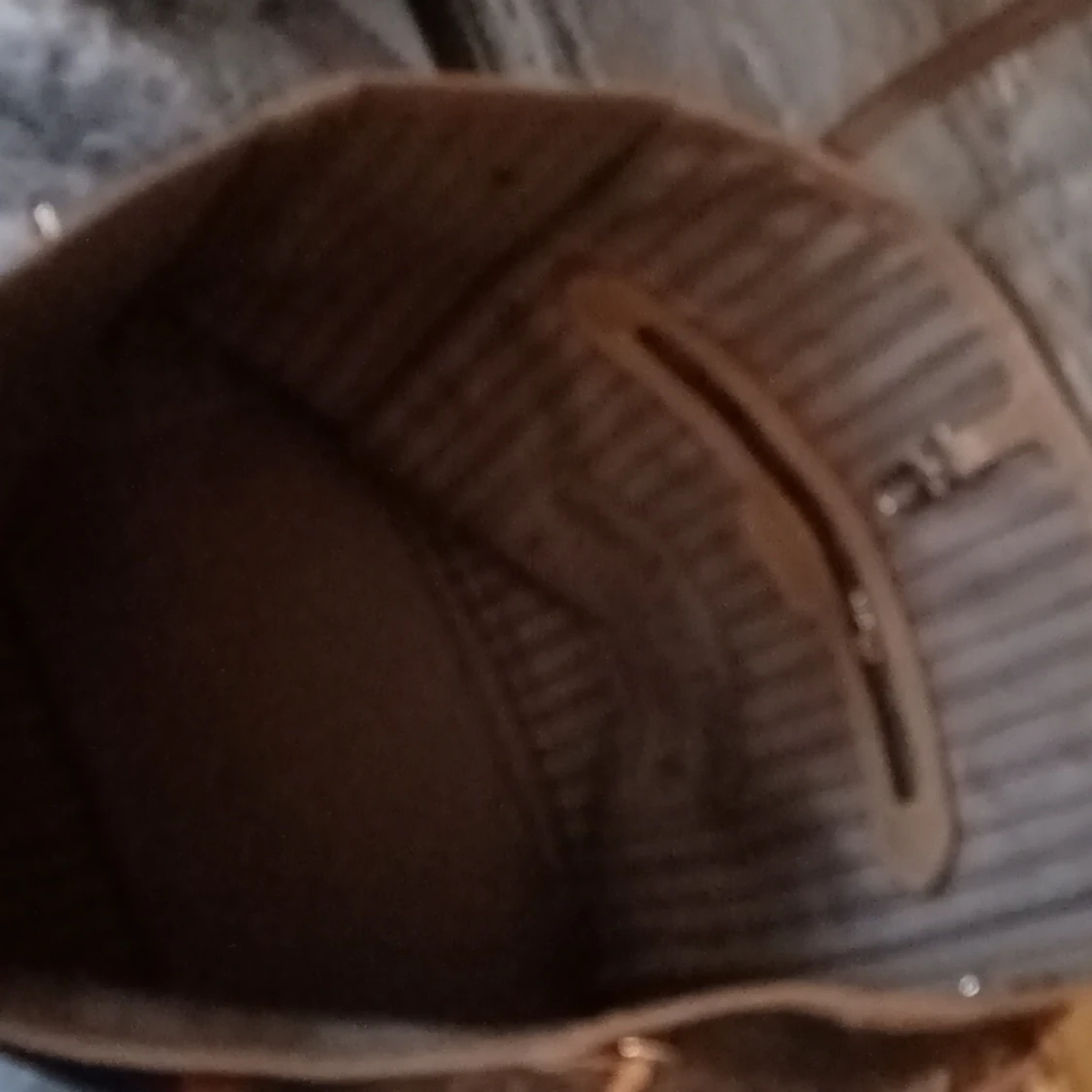 Louis vuitton väska - 90