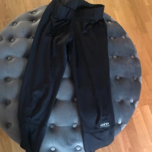 Otp tränings tights  - Säljer nu mina otp tränings tights, sparsamt använda