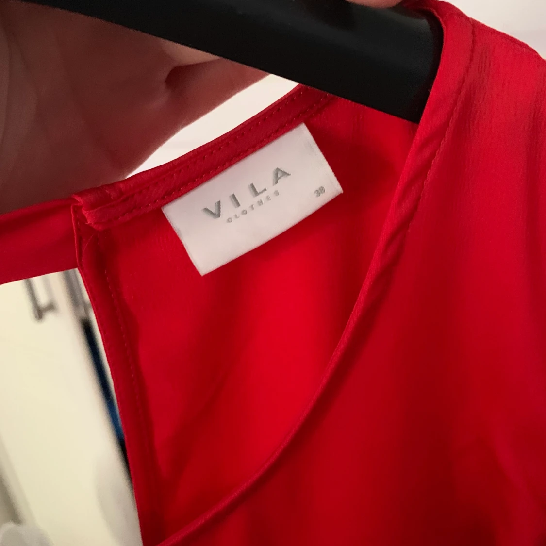 Super fin röd siden klänning - 91