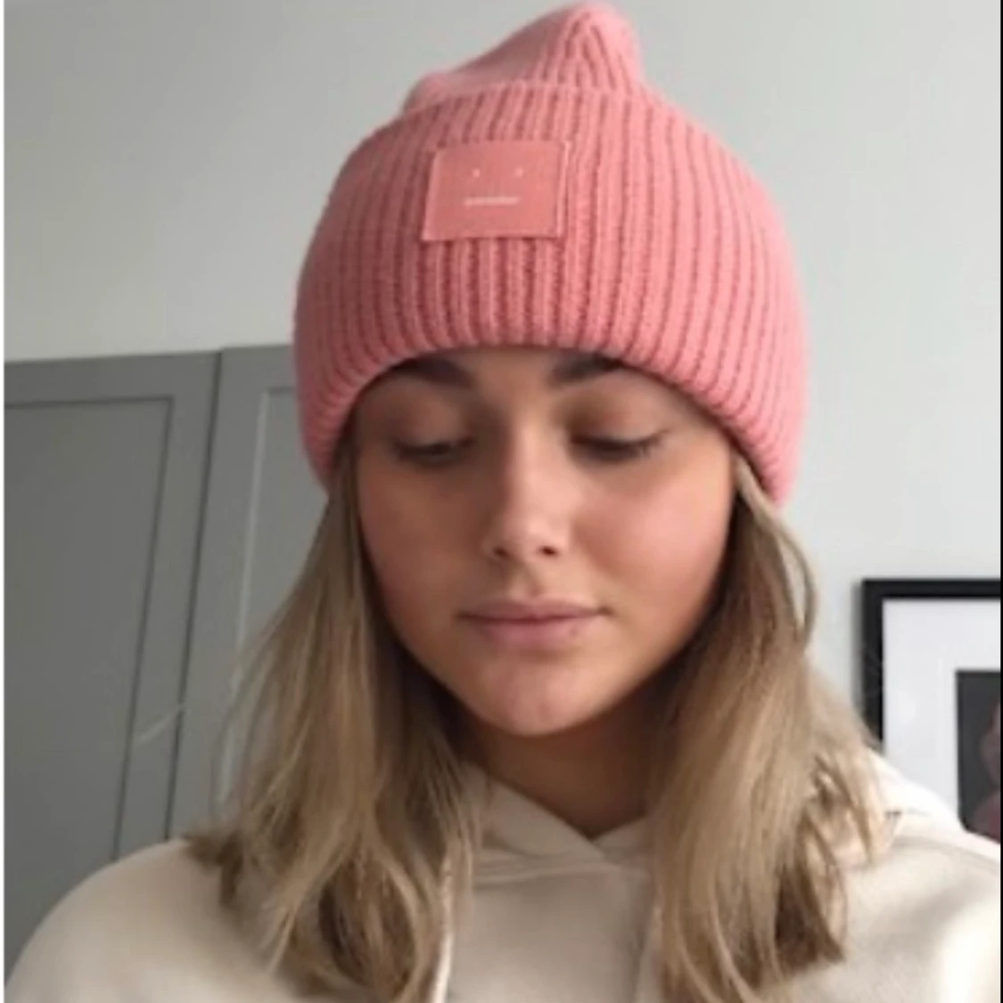 Rosa ACNE mössa - 91