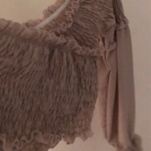 Topp - As gullig topp ifrån chicy💕💕 strl XS-M