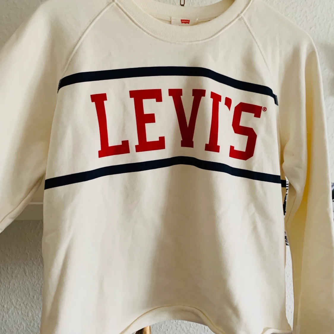 Retro Levis tröja knappt använd