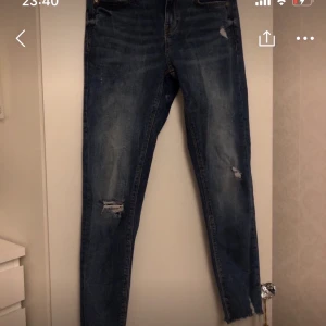 Zara jeans - Helt nya