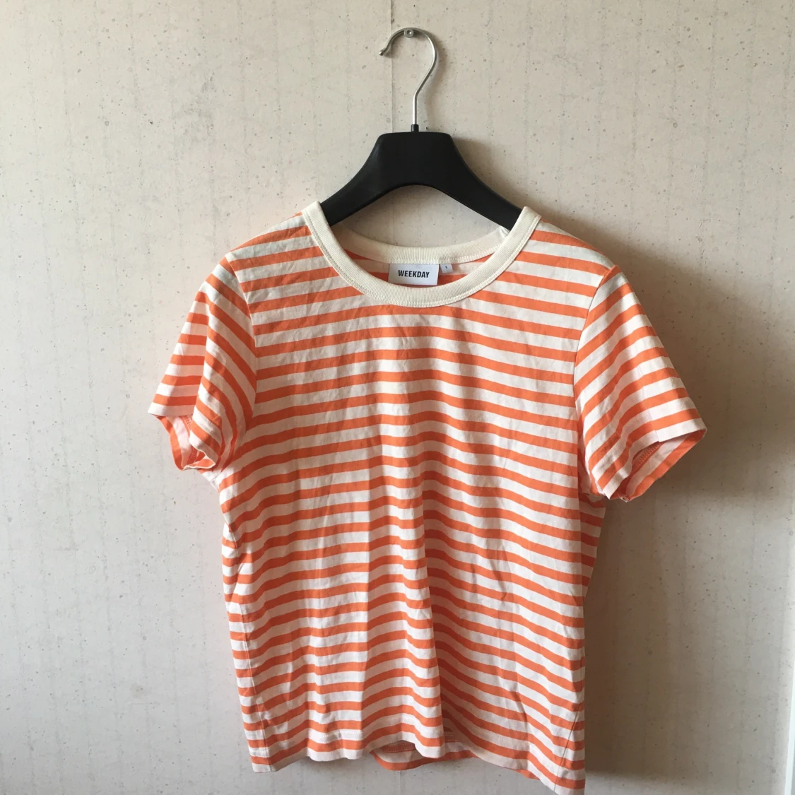 Weekday t-shirt, helt ny