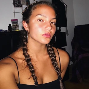 Linne  - Linne från Gina. Säljer för 20kr