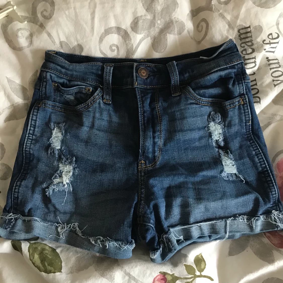 Hollister shorts
