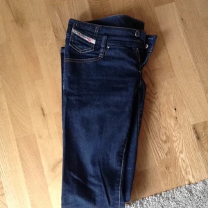  - Diesel jeans Matic. 
Fint skick! 
Kan skickas mot fraktkostnad. 