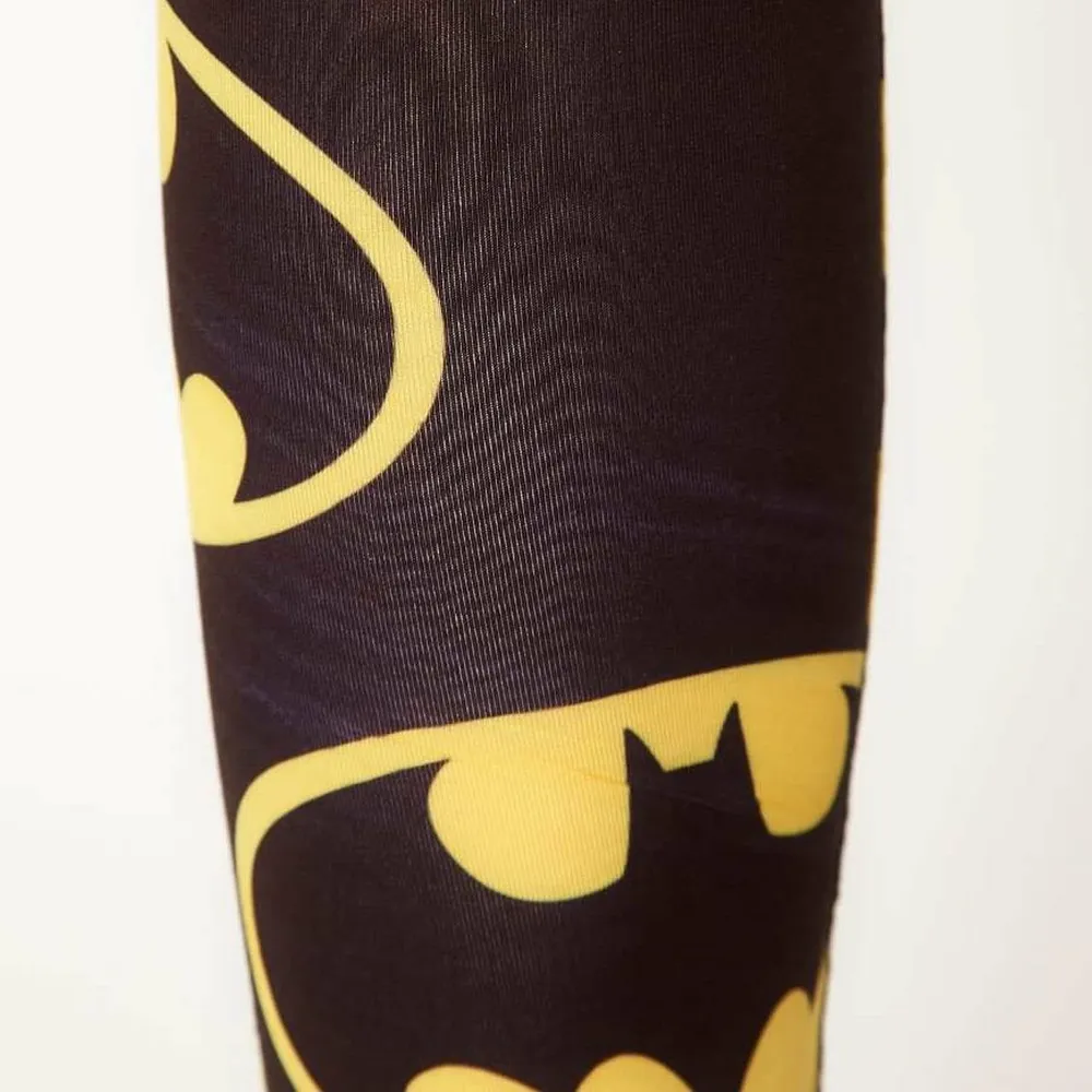 LAZY OAF X BATMAN leggings 🦇 sparsamt använda, jättefint skick Nypris runt 600kr storlek onesize, passar xs-m 300kr inkl frakt 💥. Jeans & Byxor.