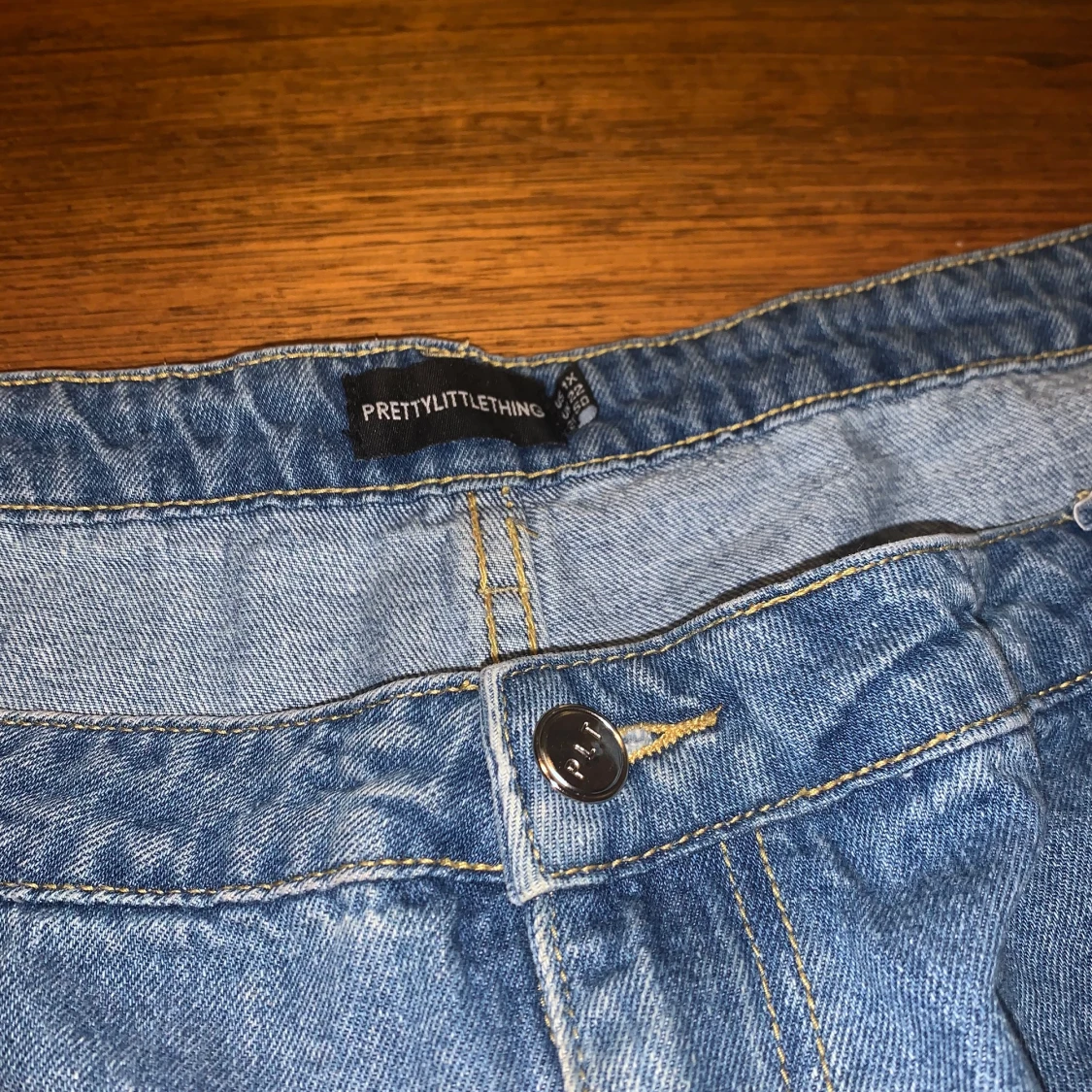 Denim skirt l, barely ever worn - 90