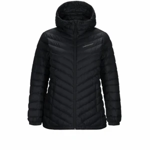 Söker!!! - Söker en sån jacka som på bilden för ett billigt pris. Gör inget om de är fläckar eller nått litet hål. Ska kunna fraktas