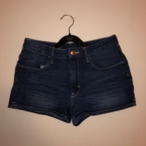 Blå jeansshorts - Blå jeansshorts💙