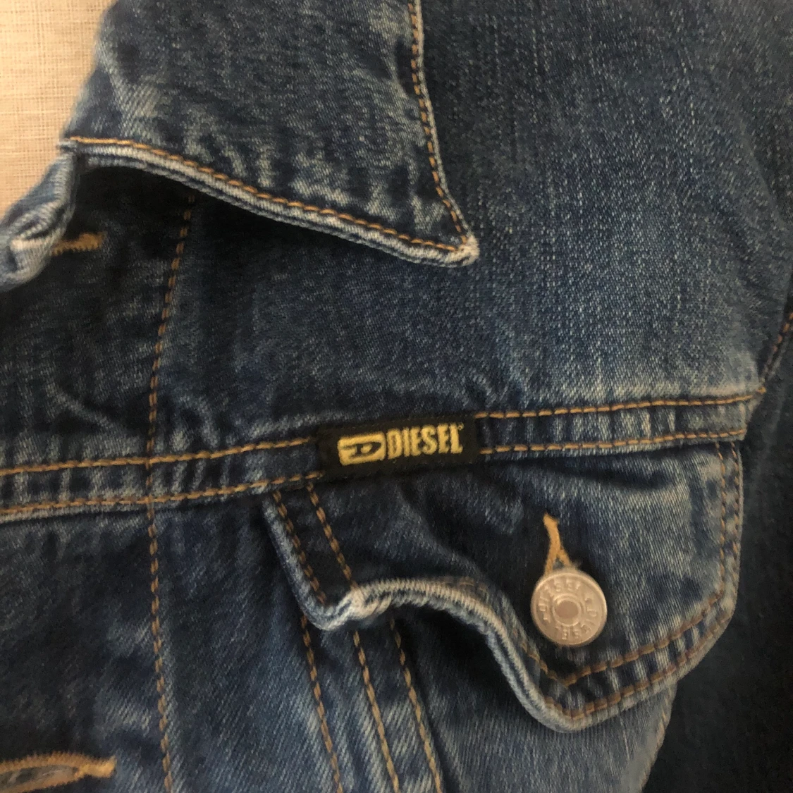 Diesel JeansJacka/ M fast mer som S - 90