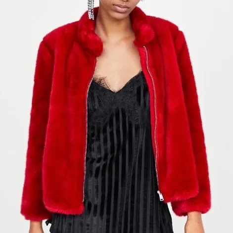 Super cute and sassy scarlet fluffy jacket perfect to throw on over anything, perfect condition. Has pockets. Great for evenings! Has never been woren. . Jackor.