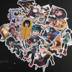 My hero academia Klistermärken - 43 stycken bnha klistermärken! 4kr styck och 50kr för alla