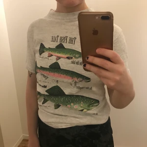 Gulling fisktröja - Gullig fisktröja som tyvärr inte kommer till användning längre. ❤️❤️❤️