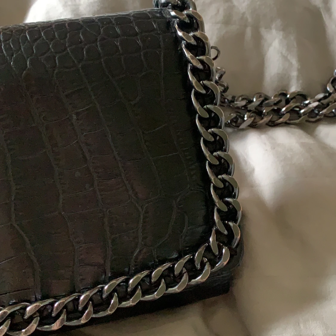 Axelremsväska m kedja - 90