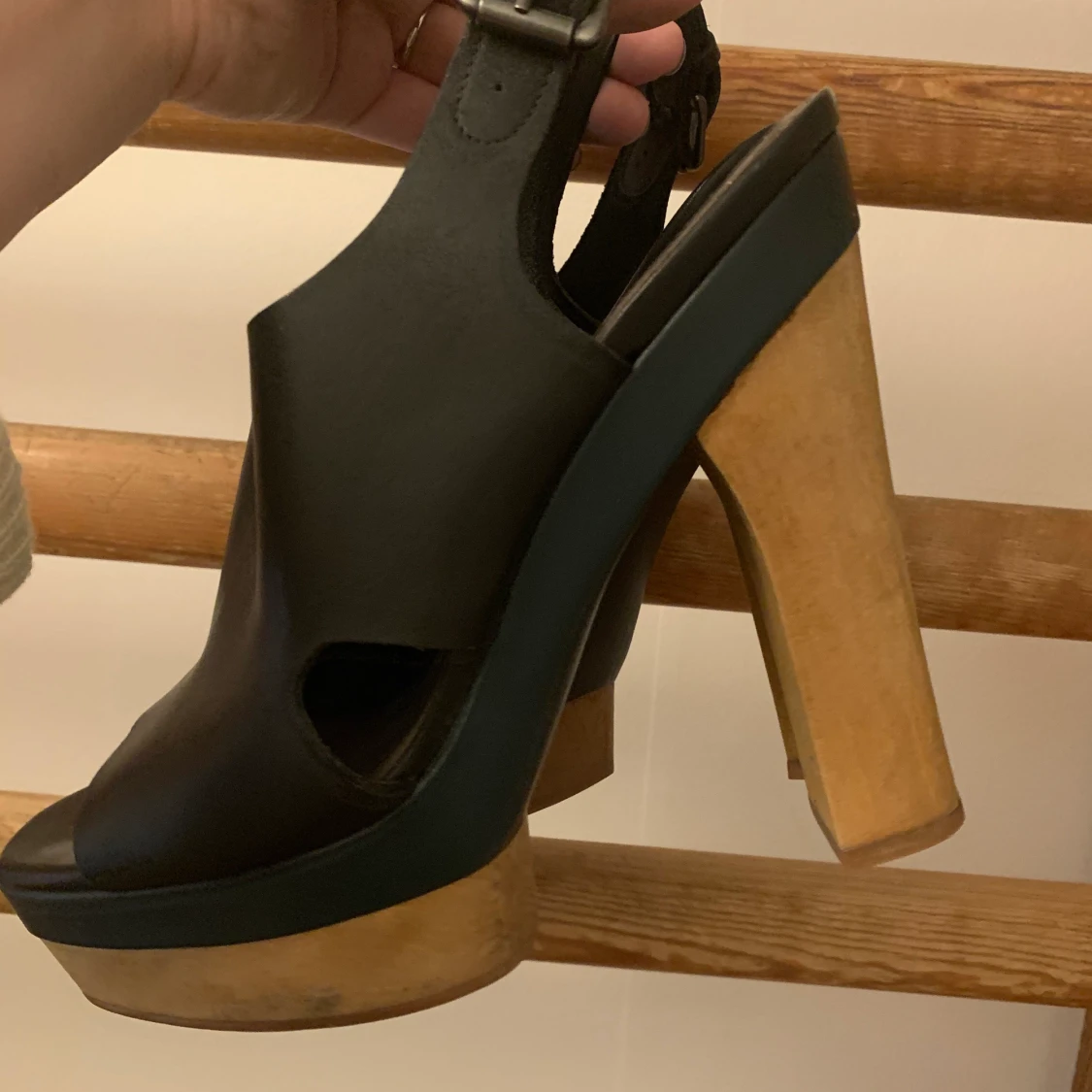 Marni for H&M högklackade platåskor 💥 - 90