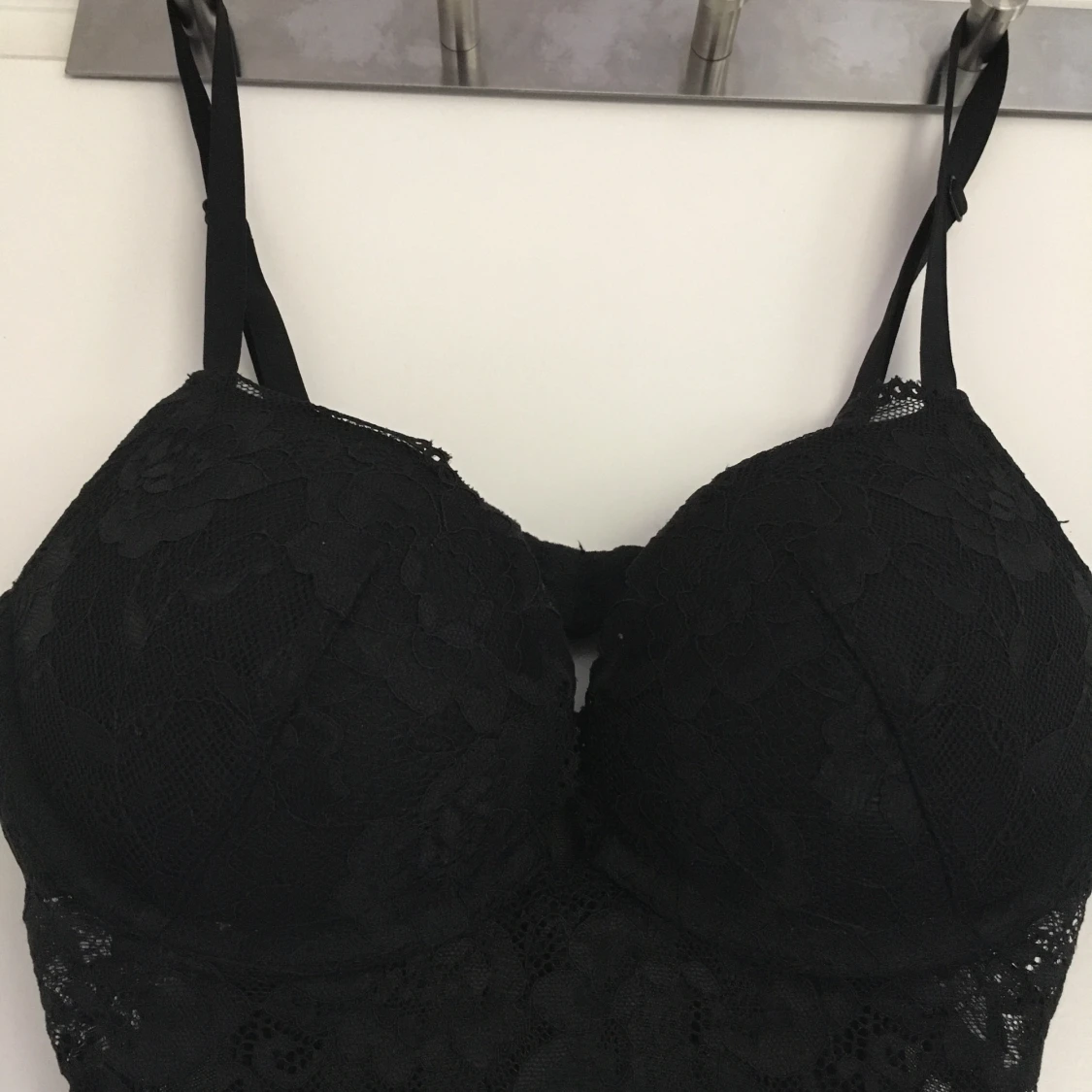 Kort genomskinlig nattlinne med innerbh  - 90