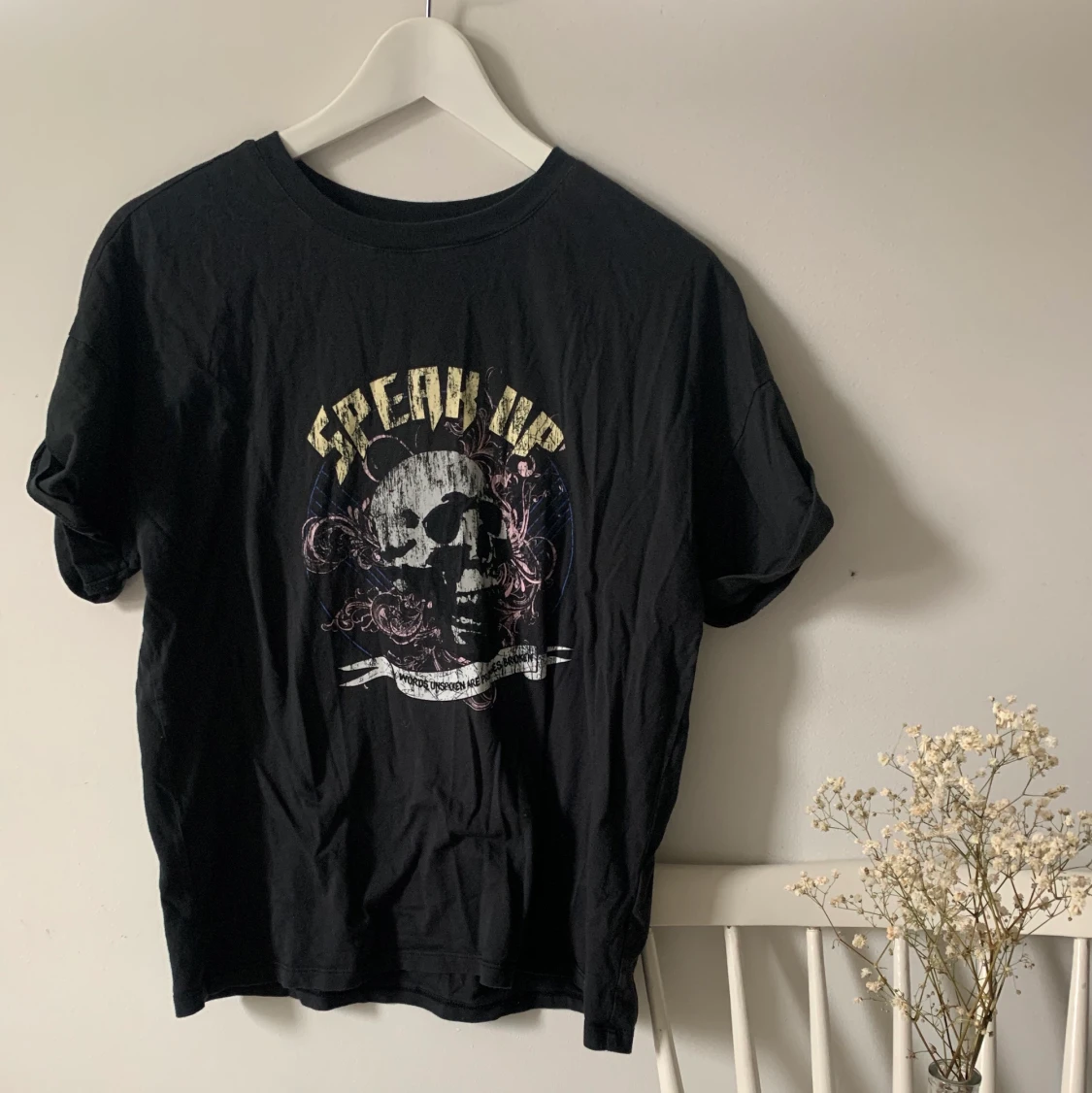 Svart t-shirt med tryck