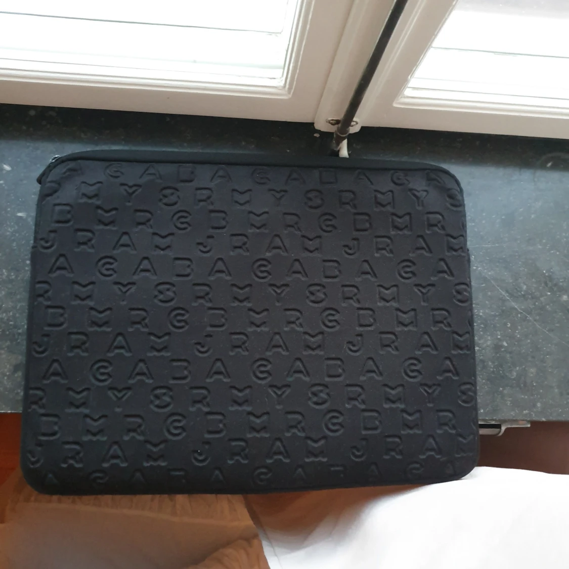 Marc jacobs datorfodral  - 90