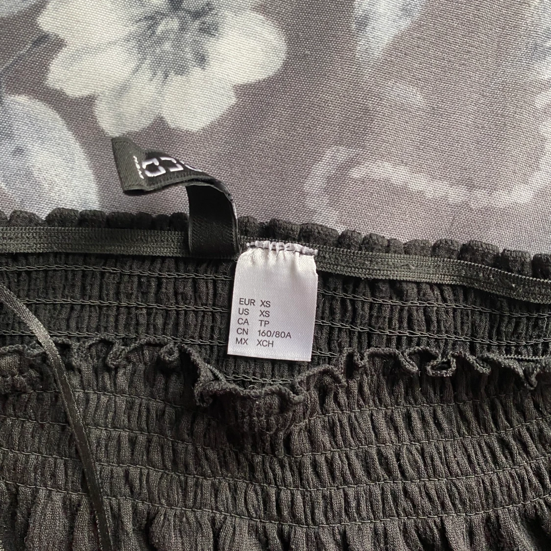 Off-shoulder top från HM - 90