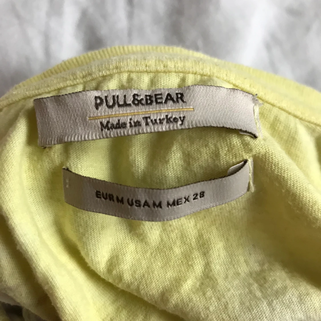 Cool batikfärgad t-shirt från pull & bear  - 91