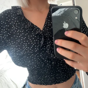 Blus - Prickig blus! 