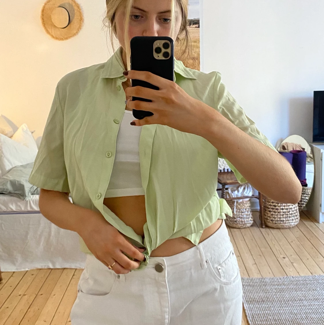 Söt blus/skjorta till våren stl L - 90