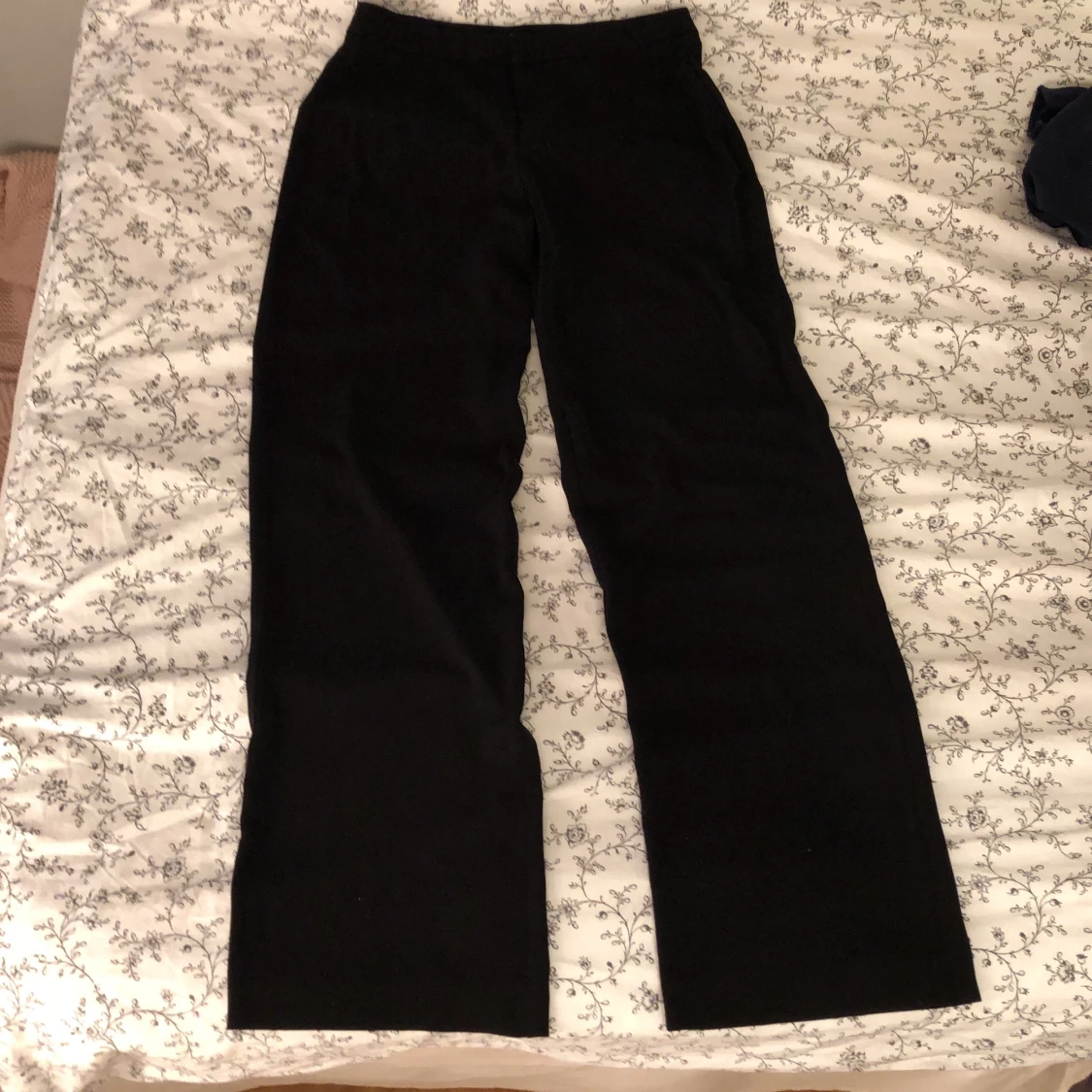 Vida/raka kostymbyxor  - 90