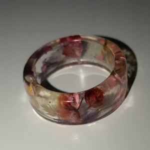 Ringar från ASOS  - Snygga ringar från ASOS. Köptes för 50kr st. Båda= 50kr styck vis= 30