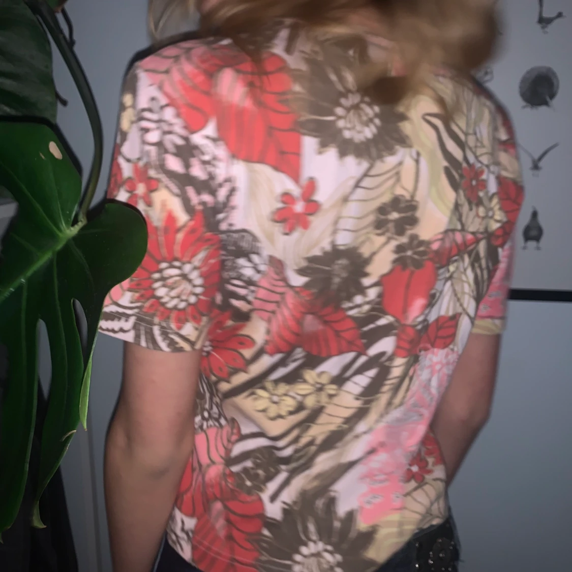 Söt topp med mycket mönster och framför allt rosa