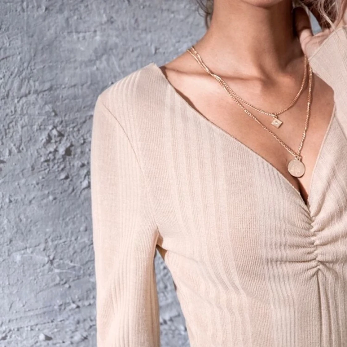 Beige tröja - GRATIS FRAKT  - 91