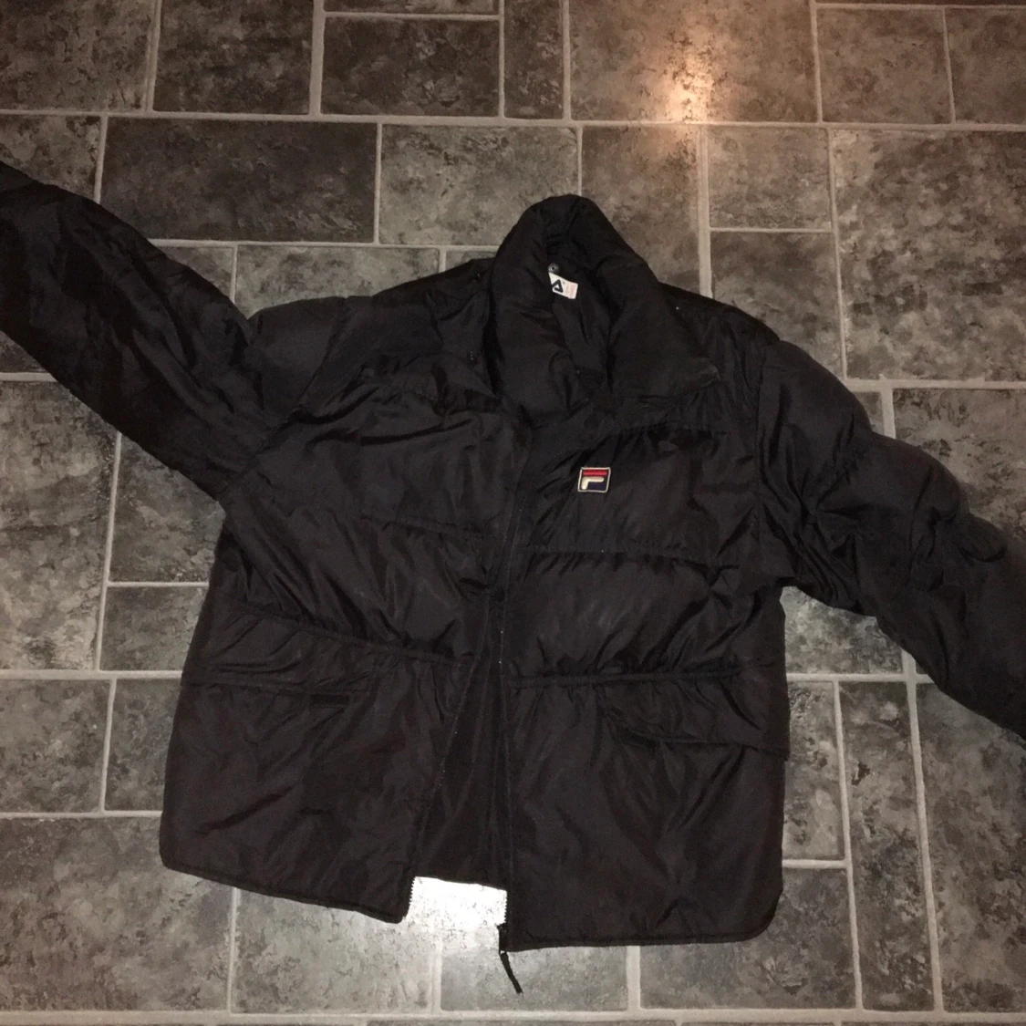 FILA dunjacka strl L