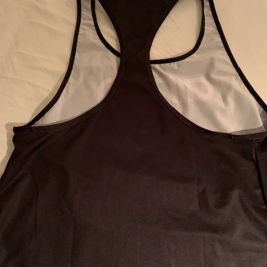 Svart/vit Aimn träningslinne - 90