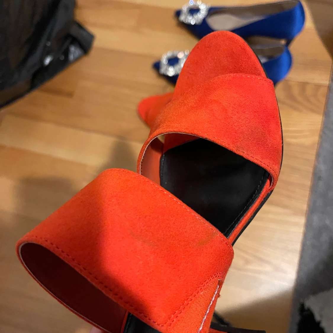 Högklackar (38-38.5) LÄS INFO - 91