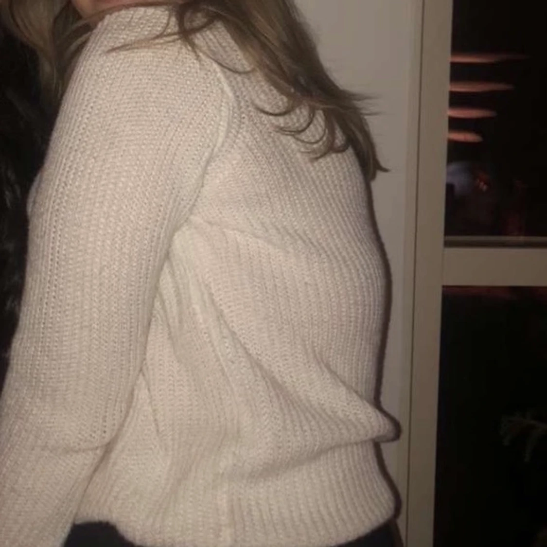 Oneshoulder tröja - 90