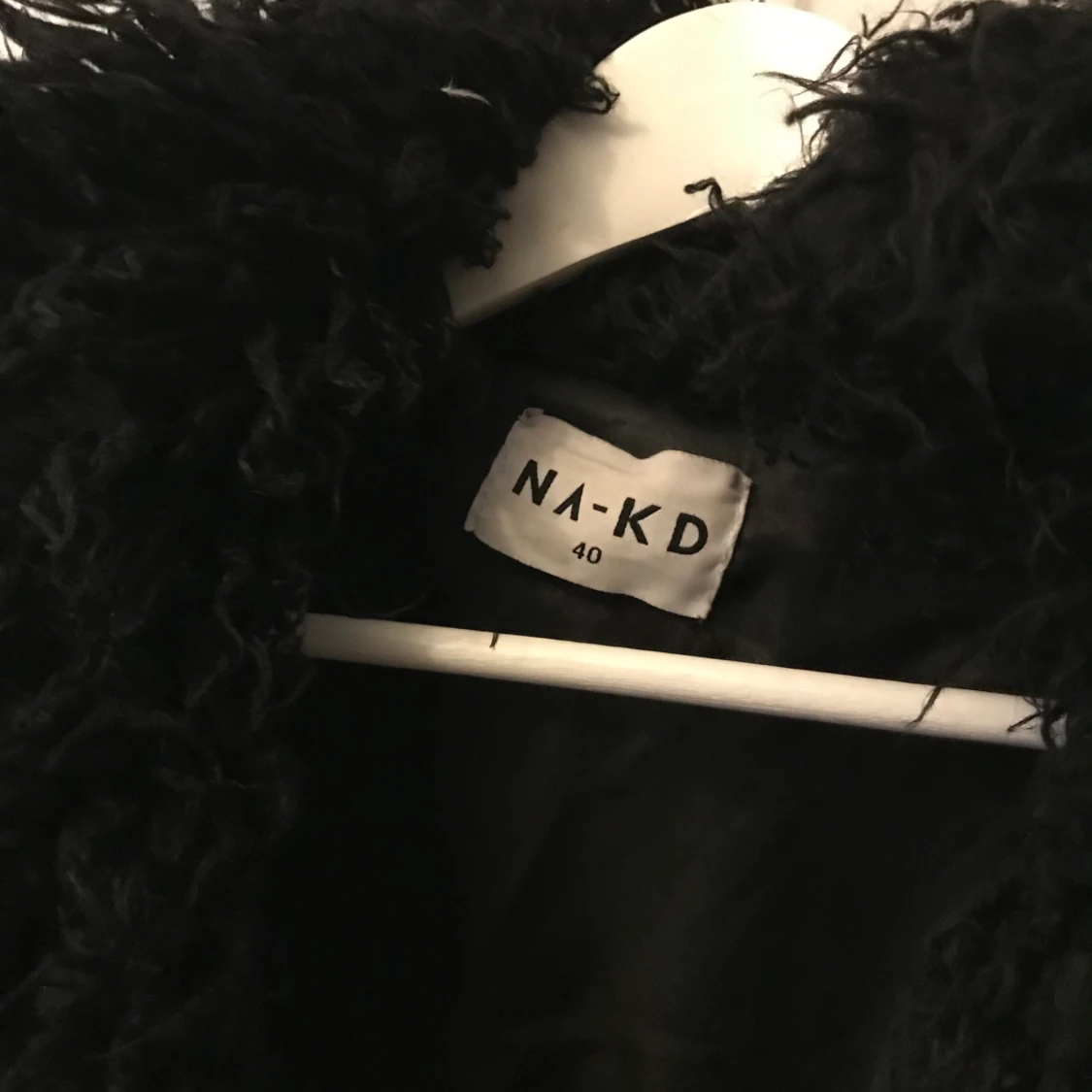 NA-KD fluffig vinter jacka  - 90