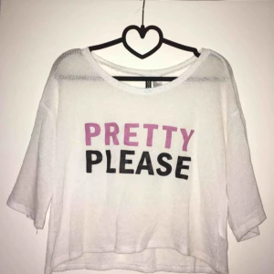  - Tröja med tryck Säljer pga inte min stil längre :( 40kr Medium