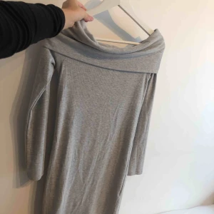  - Jätte fin klänning från Ginatricot, använda fåtal gånger.