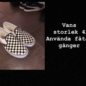  - Vans, använda 2 gånger! 450 kr + frakt 